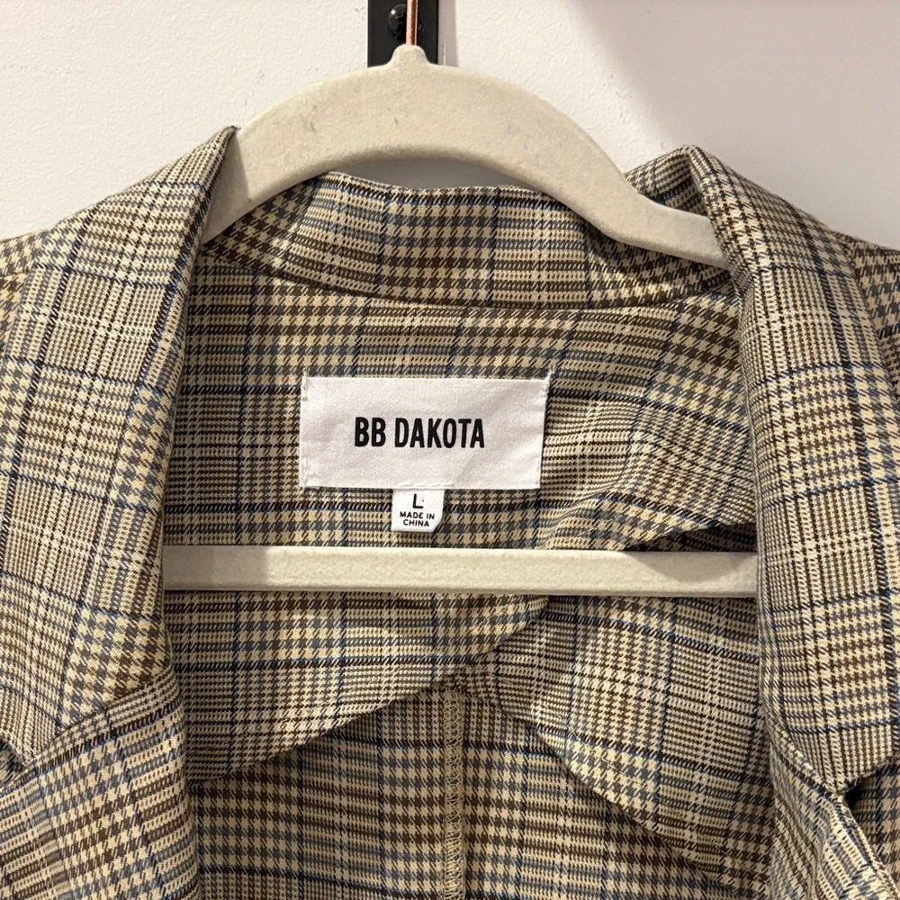 BB Dakota Plaid Blazer - Black and Tan - Picture 2 of 4